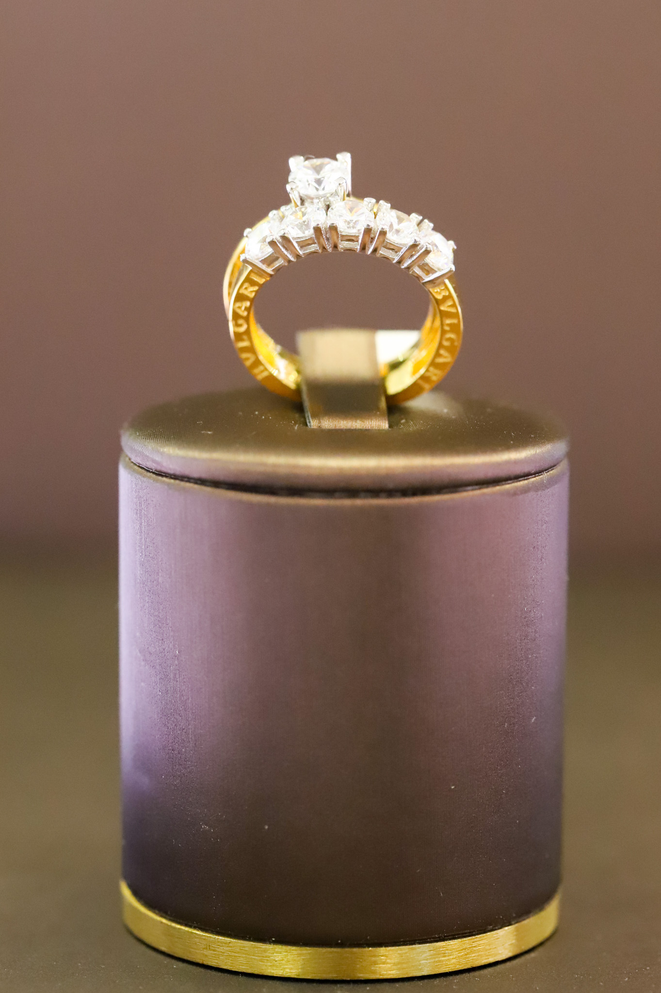 Floral gold ring