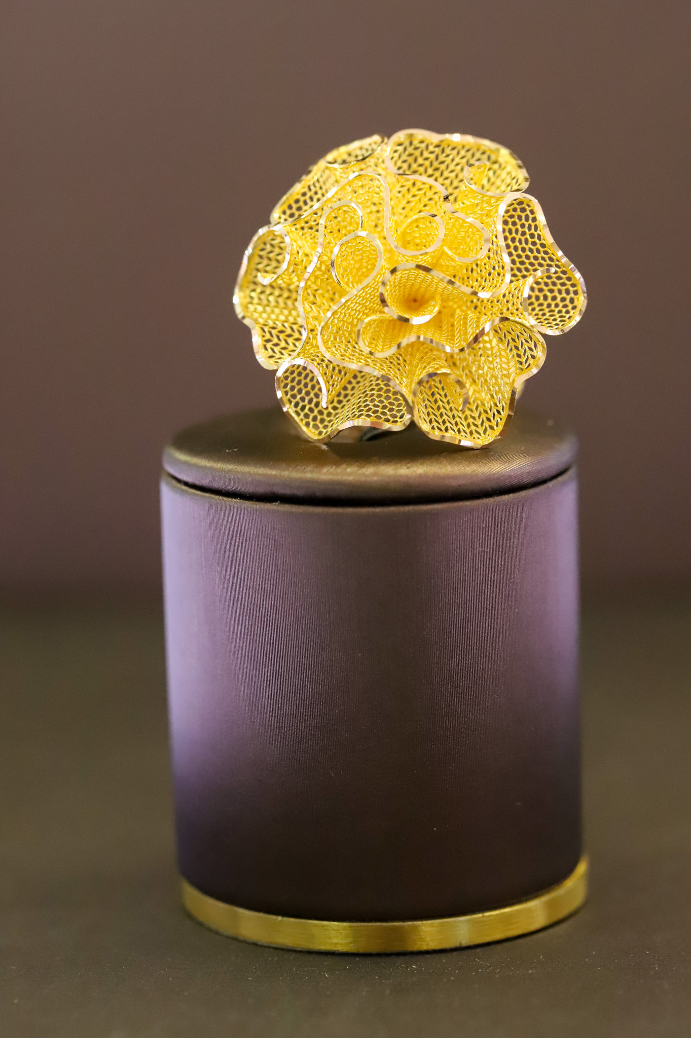 Gold ring